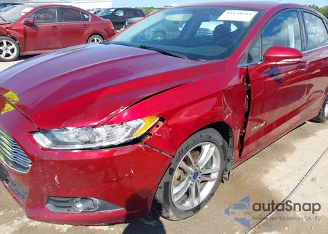 2015 Ford Fusion Hybrid Se из США, поврежденный, VIN 3FA6P0LU9FR158405
